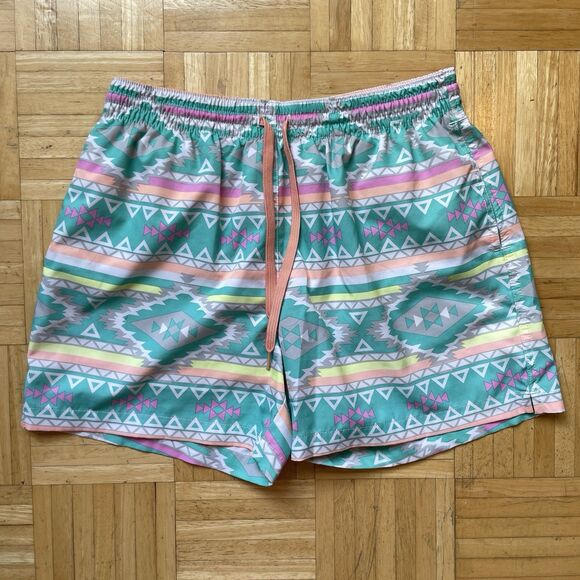 Chubbies The En Fuego Swim Trunks Men's Medium Aztec Neon Colorful Geometric - Picture 1 of 6